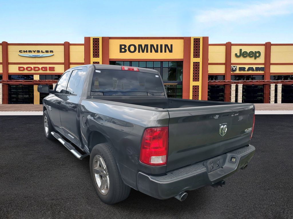 2016 Ram 1500 Express photo 4
