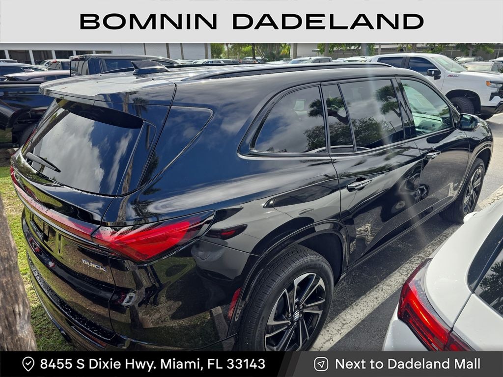 Used 2025 Buick Enclave Sport Touring SUV