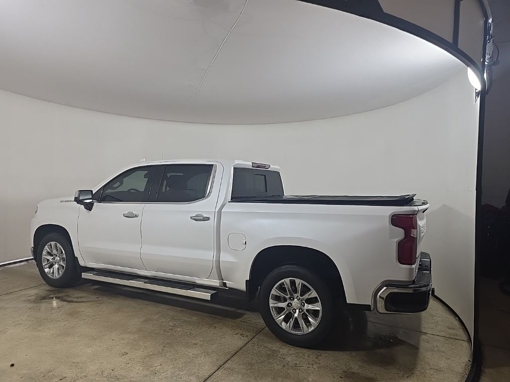 2021 Chevrolet Silverado 1500 LTZ photo 4
