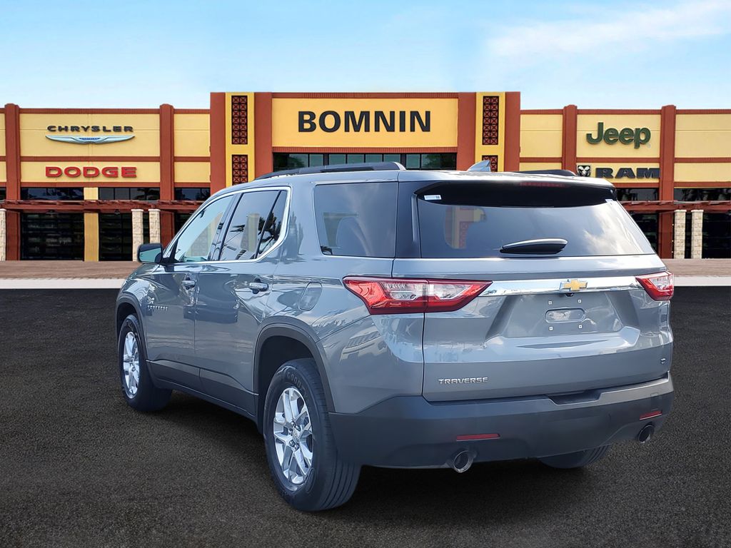 2020 Chevrolet Traverse 1LT photo 3