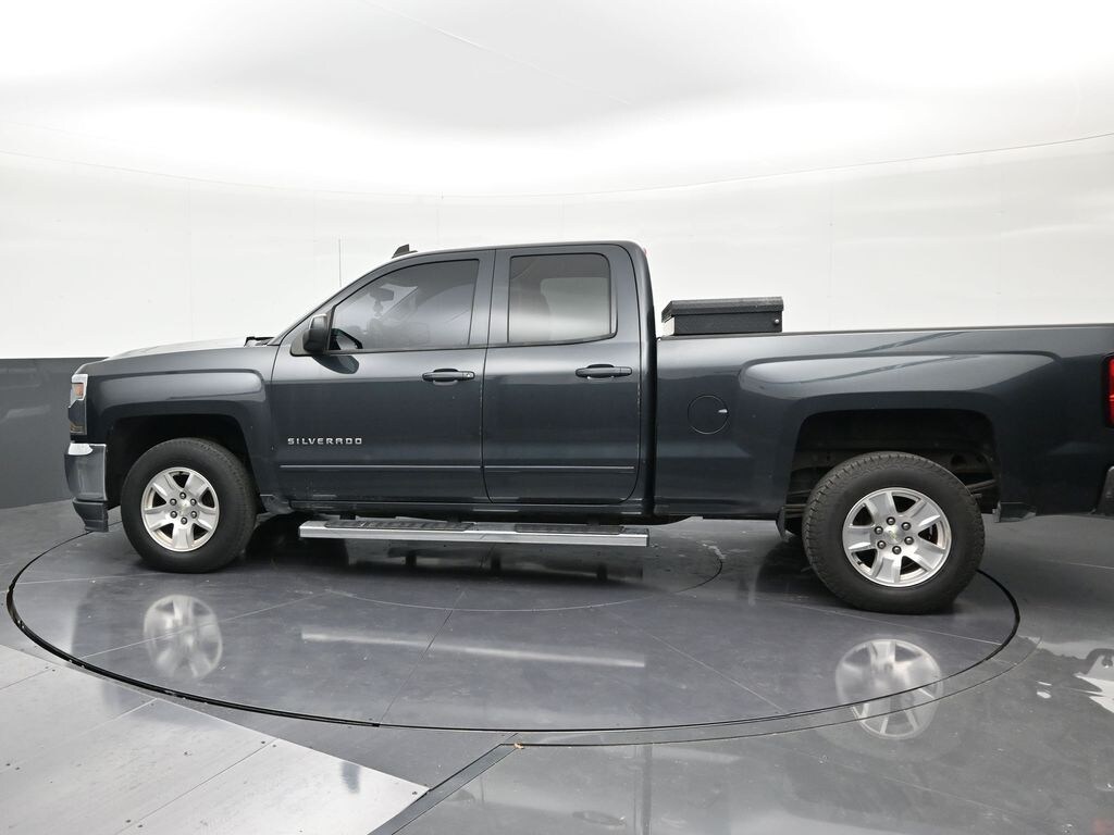 Used 2017 Chevrolet Silverado 1500 LT Truck