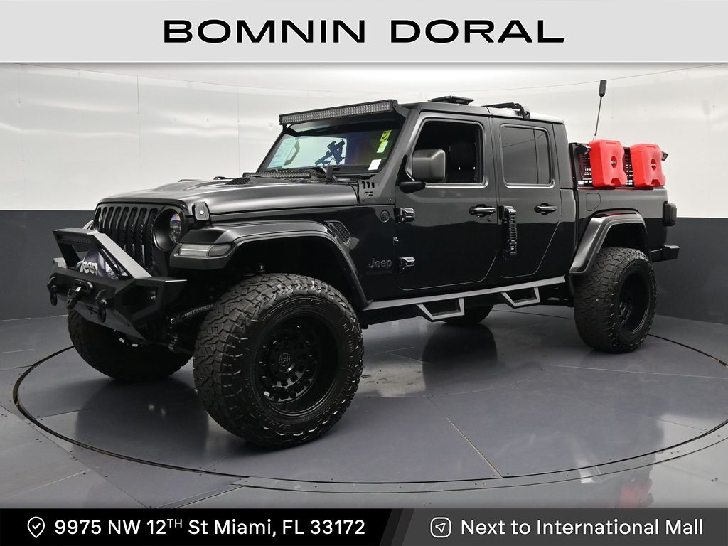 2020 Jeep Gladiator Overland's photo
