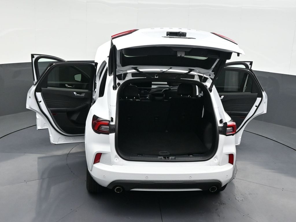 2023 Ford Escape ST-Line - Photo 35