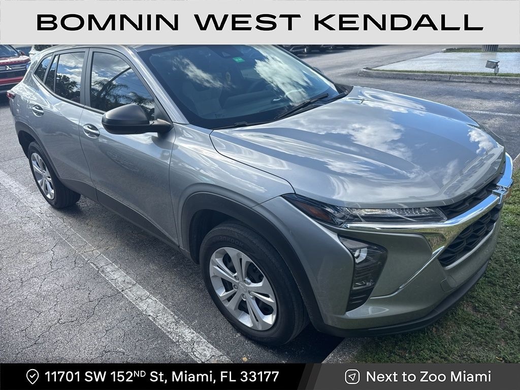 Used 2024 Chevrolet Trax LS SUV