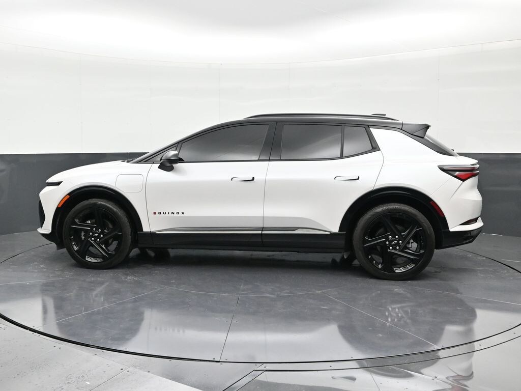 Used 2025 Chevrolet Equinox EV RS SUV