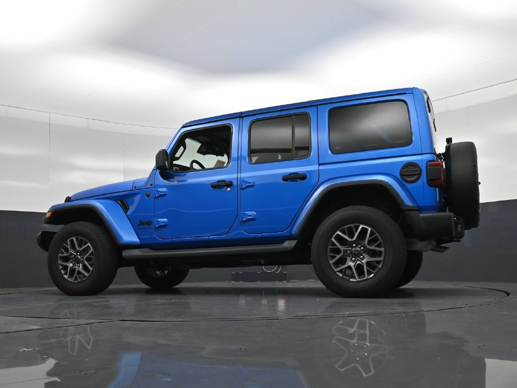 2025 Jeep Wrangler 4-Door Sahara - Photo 31
