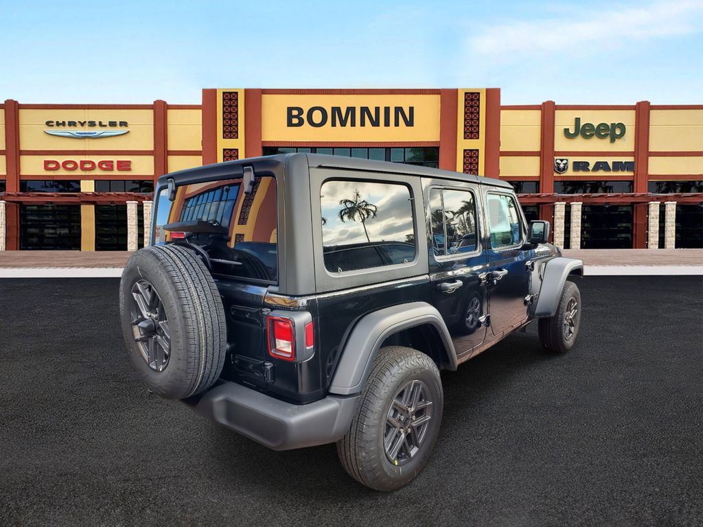 2025 Jeep Gladiator Sport photo 3