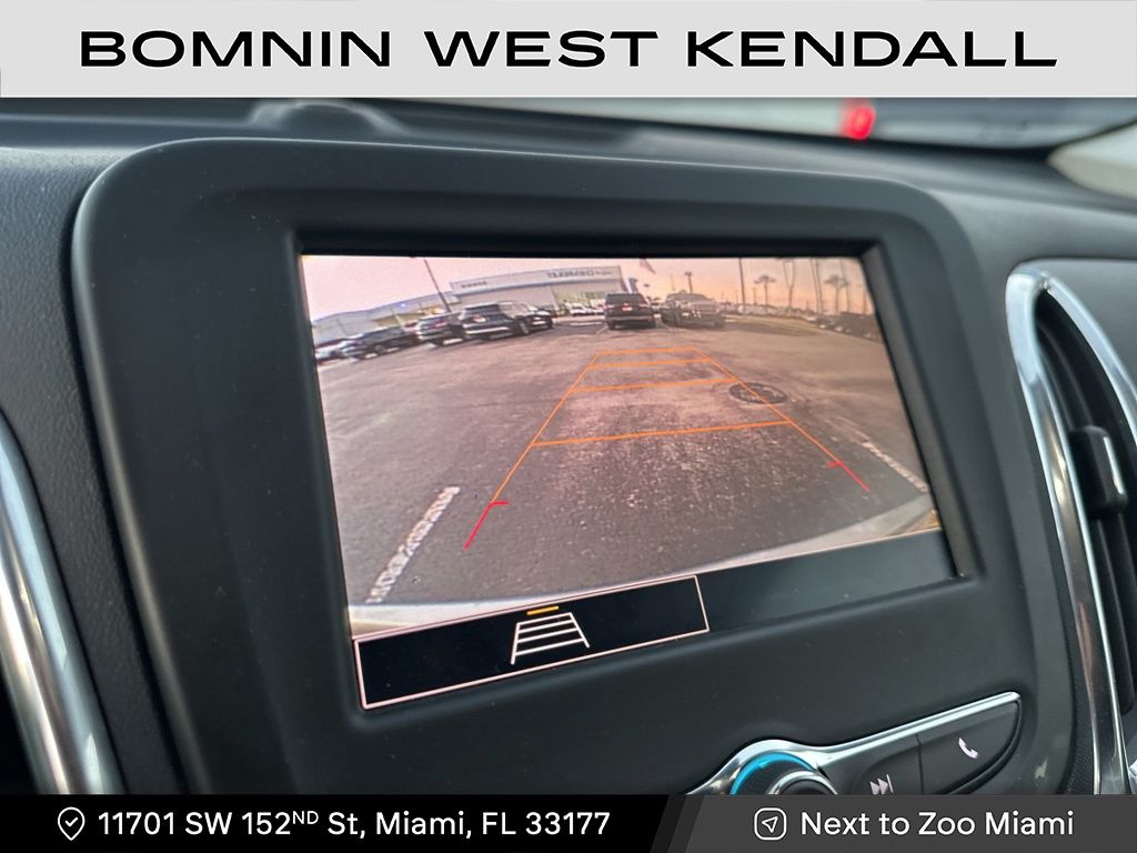 2024 Chevrolet Equinox LT photo 4