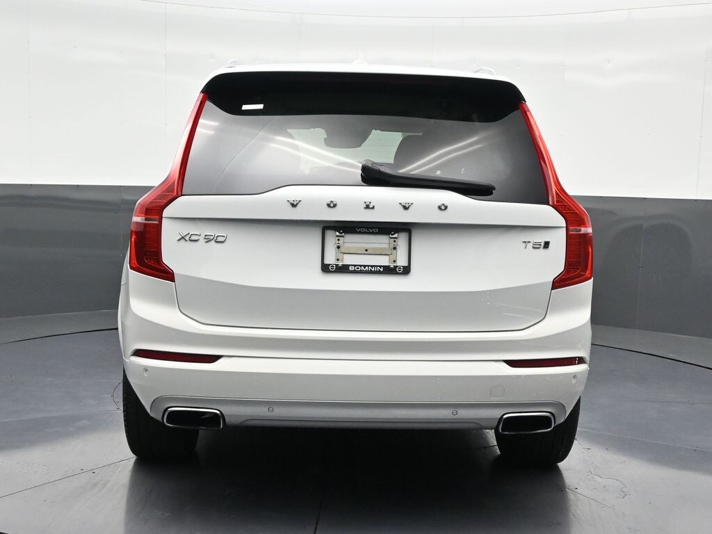 Used 2020 Volvo XC90 T5 Momentum SUV