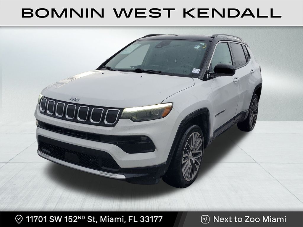 2022 Jeep Compass Limited photo 3