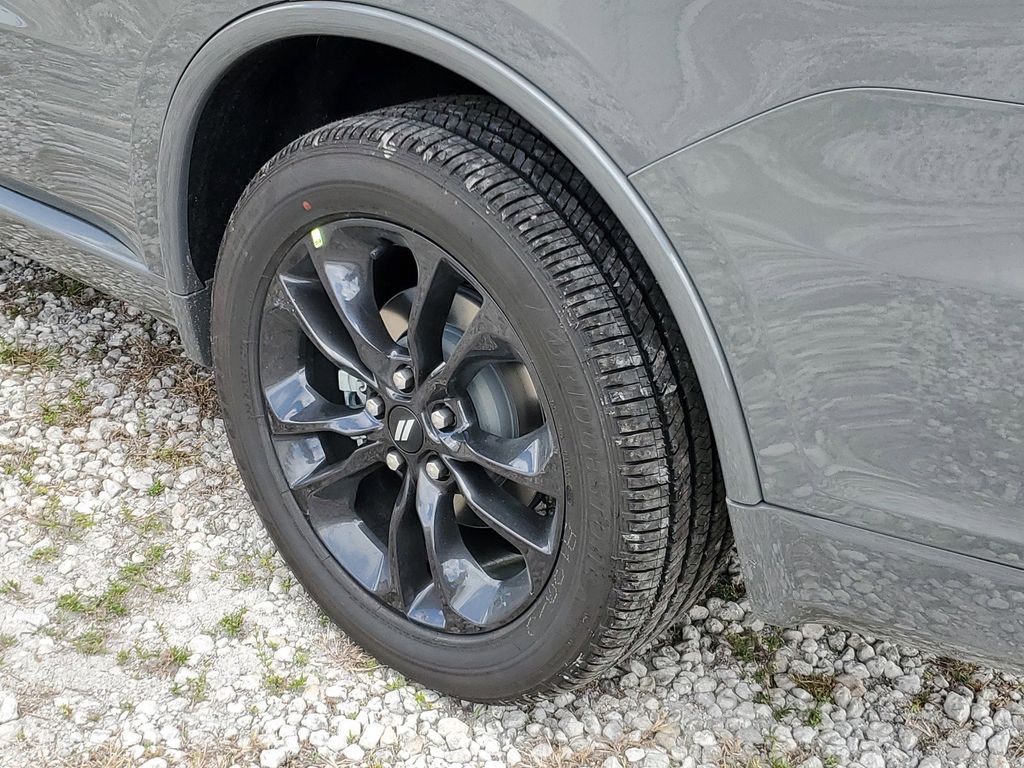 2025 Dodge Durango GT photo 5