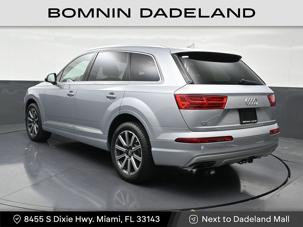 Used 2019 Audi Q7 55 SE Premium Plus SUV