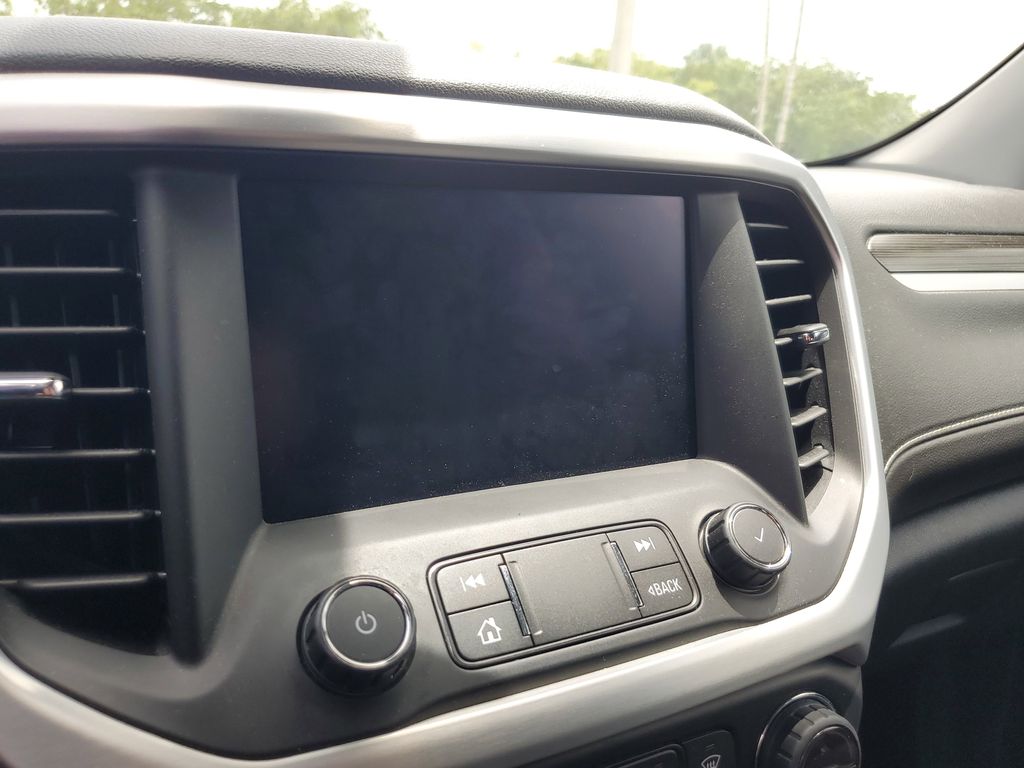 2022 GMC Acadia SLT - Photo 18