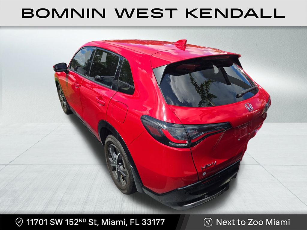 2024 Honda HR-V EX-L photo 4