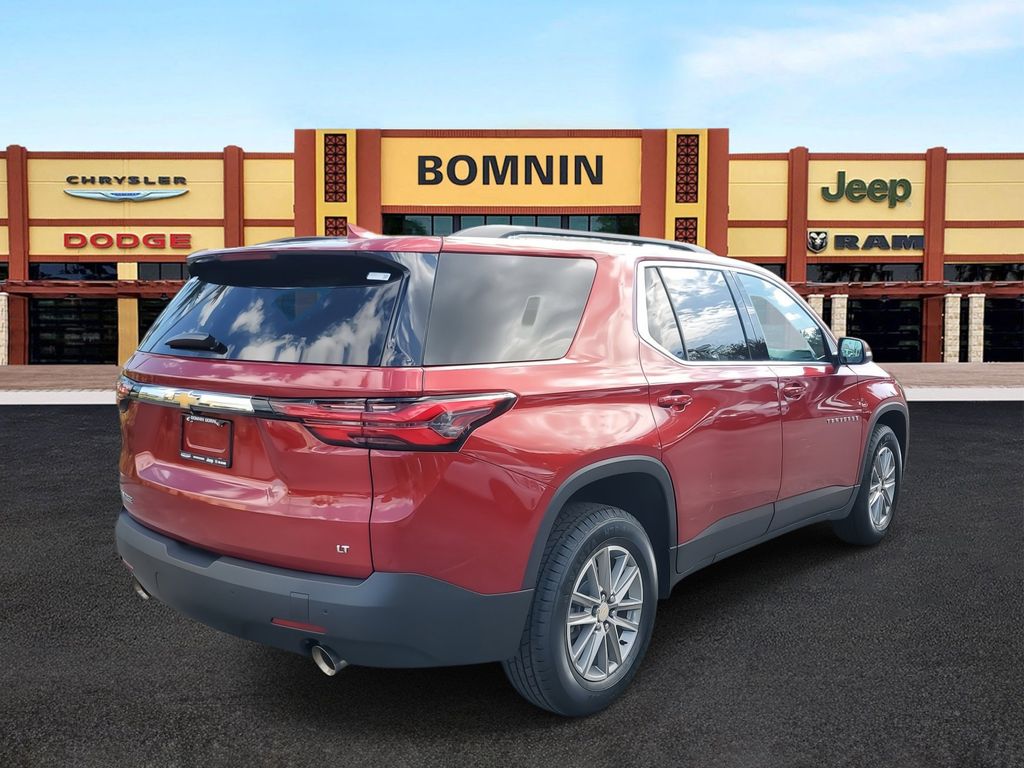 2023 Chevrolet Traverse 1LT photo 3