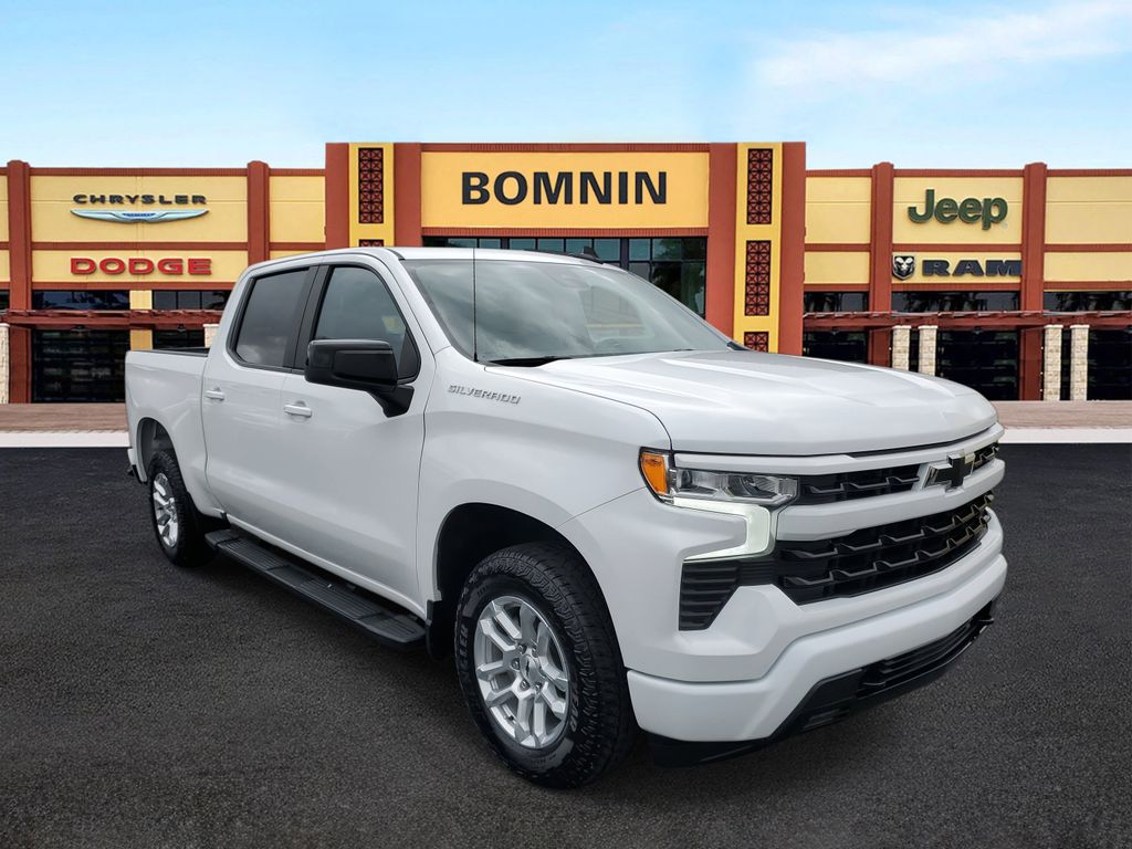 2024 Chevrolet Silverado 1500 RST photo 2
