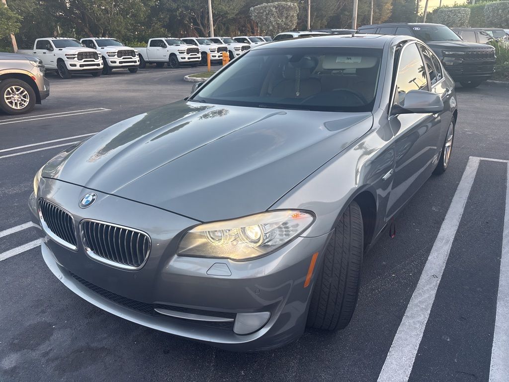 2013 BMW 5 Series 528i
