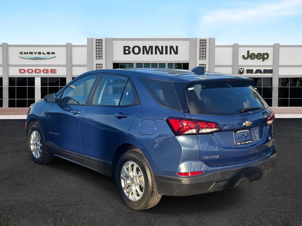 Used 2024 Chevrolet Equinox LS SUV