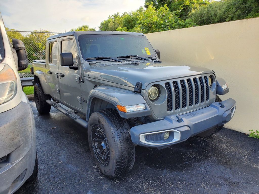 Used 2020 Jeep Gladiator Sport S with VIN 1C6HJTAG7LL192606 for sale in Miami, FL