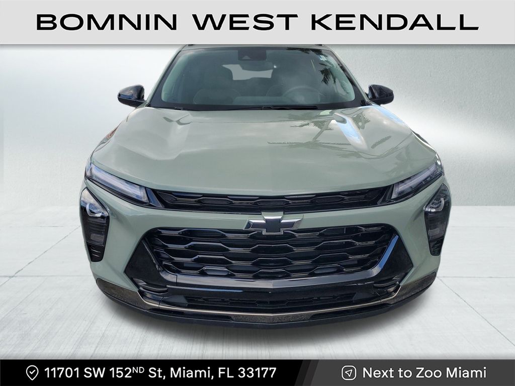 2025 Chevrolet Trax ACTIV photo 2