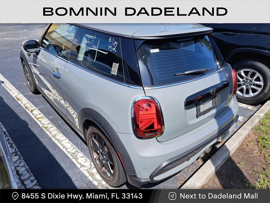 2023 Mini Cooper Hardtop S photo 3