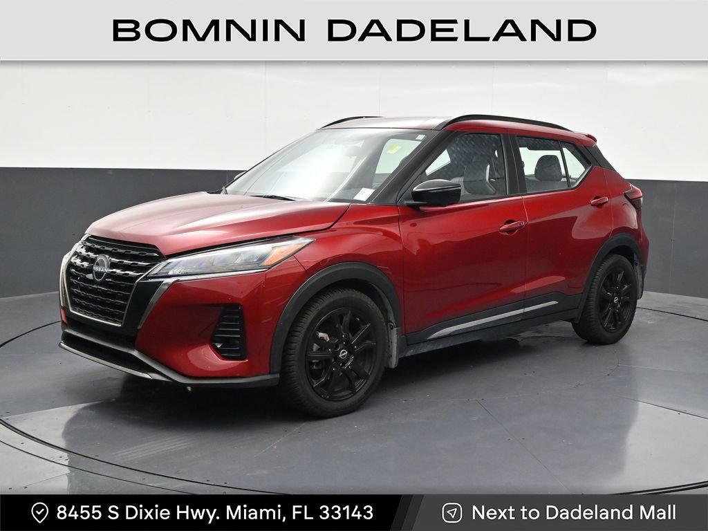 2023 Nissan Kicks SR