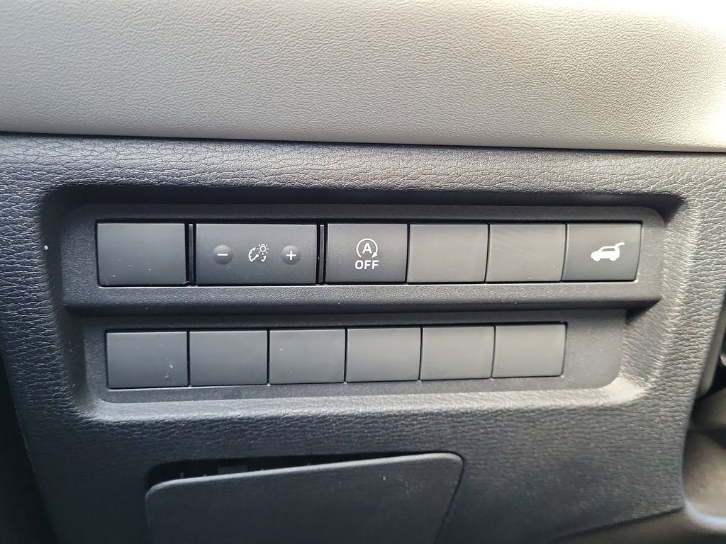 2026 Mitsubishi Outlander SE - Photo 23
