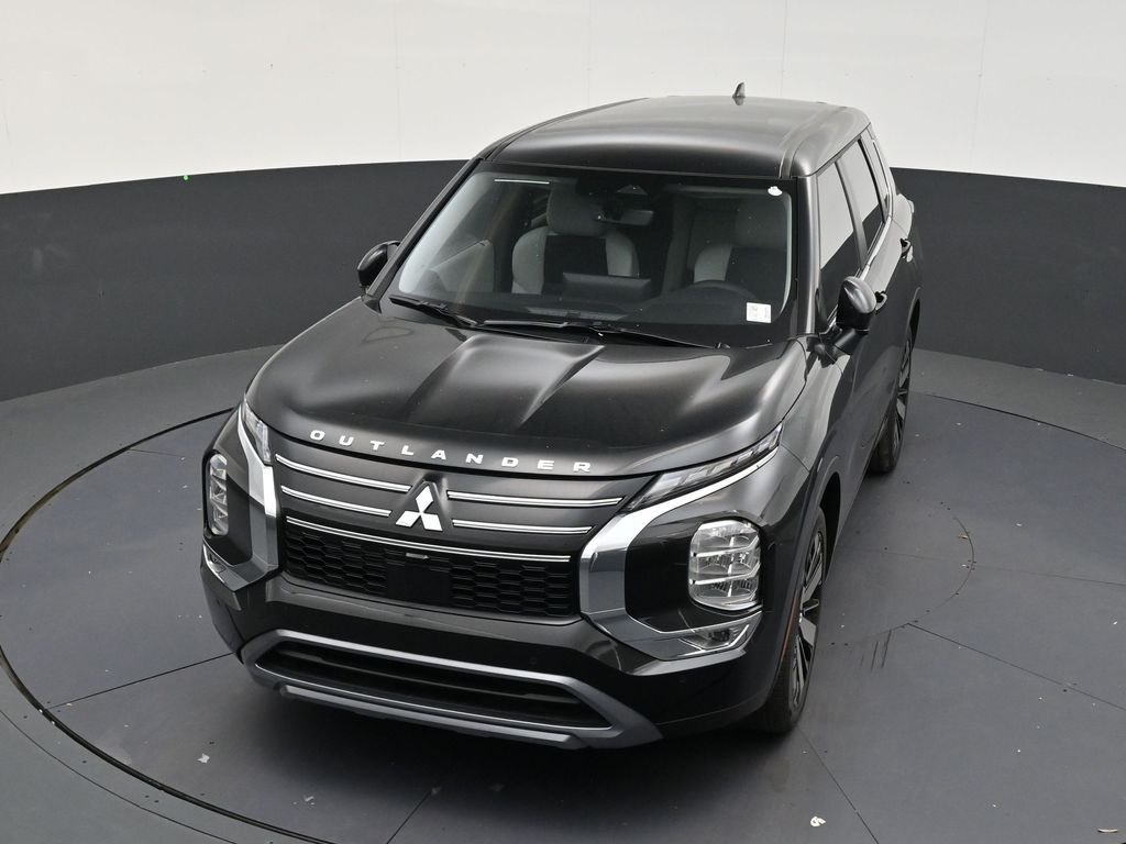 2026 Mitsubishi Outlander SE - Photo 18