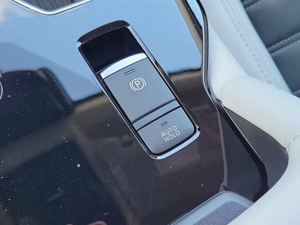 2026 Mitsubishi Outlander SE - Photo 20