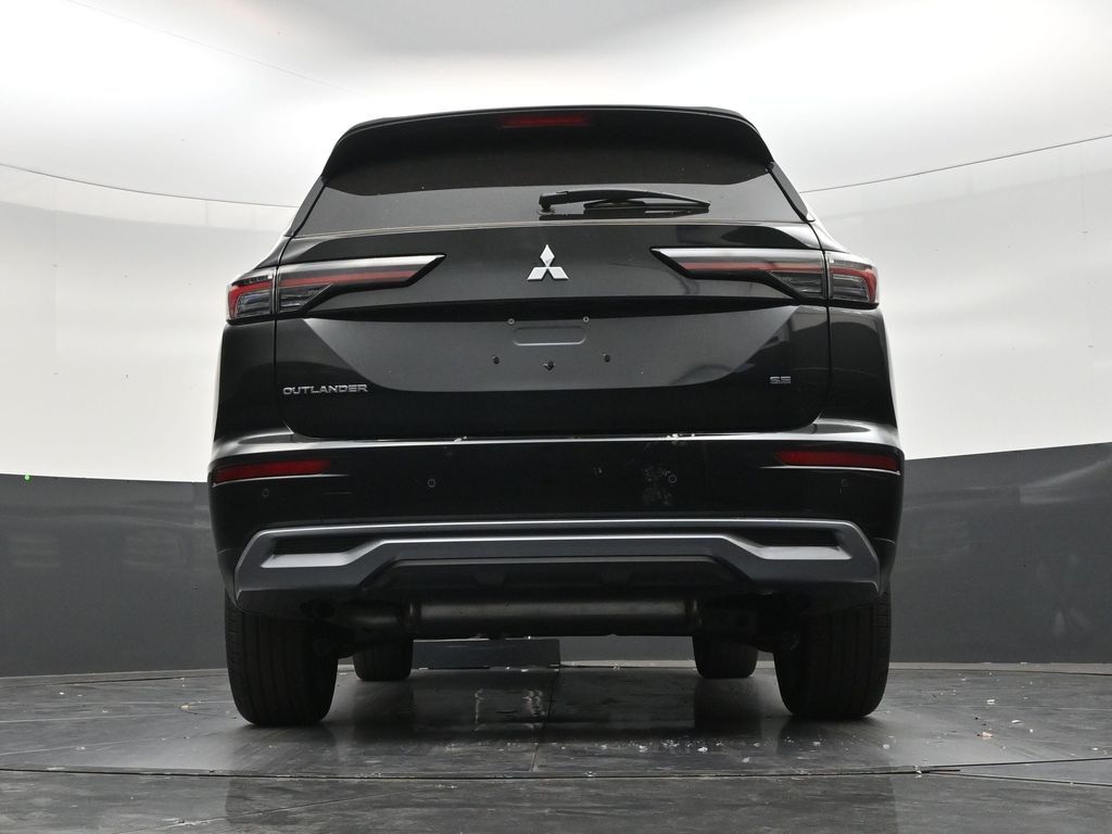 2026 Mitsubishi Outlander SE - Photo 22