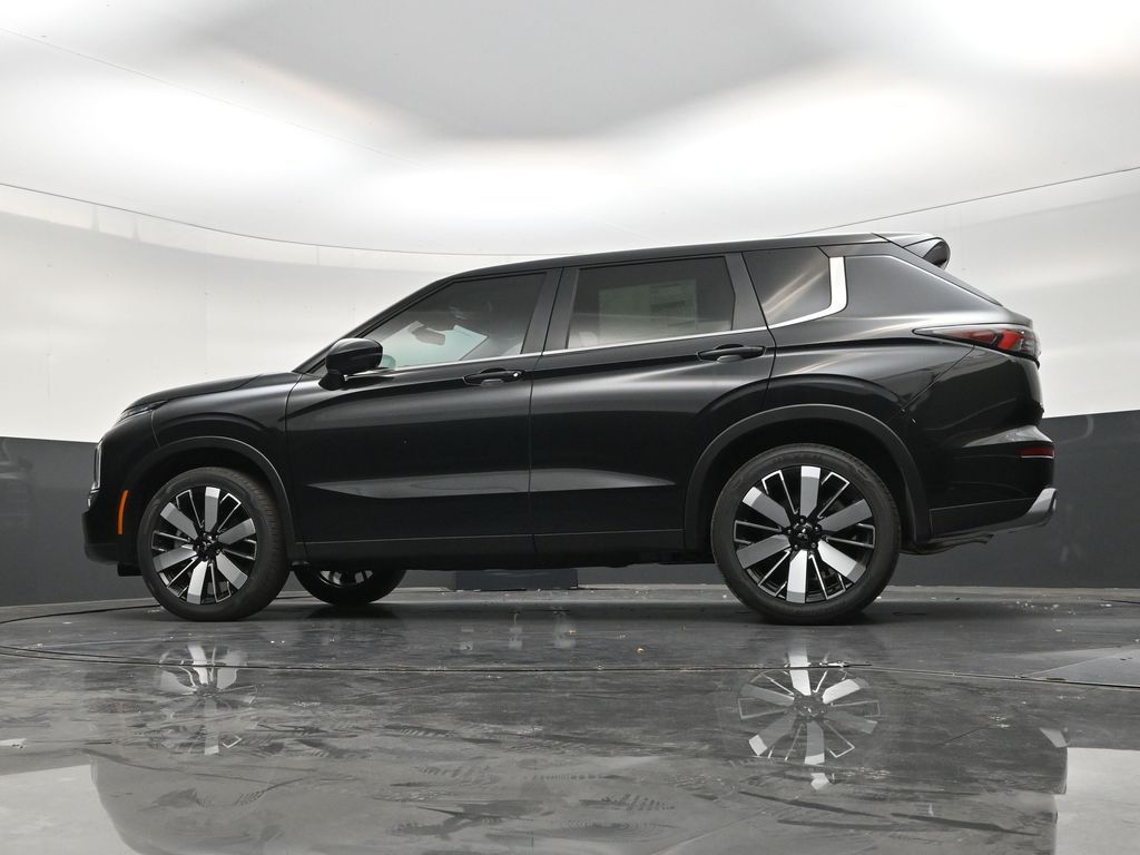 2026 Mitsubishi Outlander SE - Photo 20