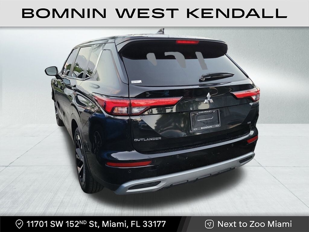 Used 2024 Mitsubishi Outlander SE SUV