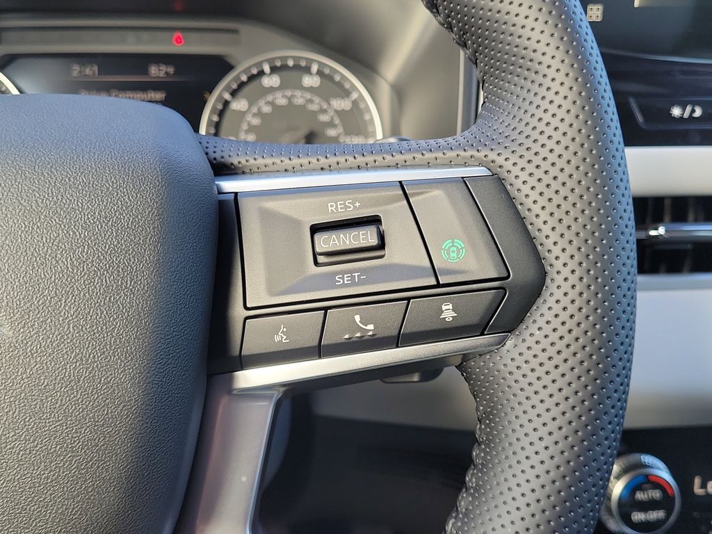 2026 Mitsubishi Outlander SE - Photo 13
