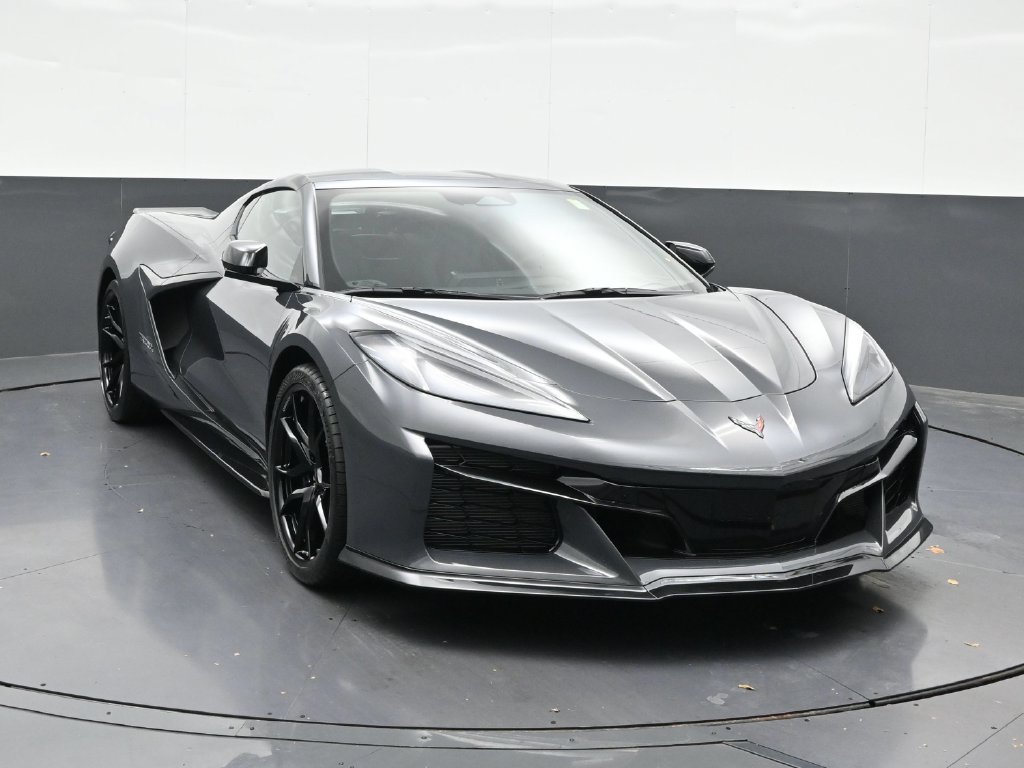 2027 Chevrolet Corvette 2LT - Photo 8