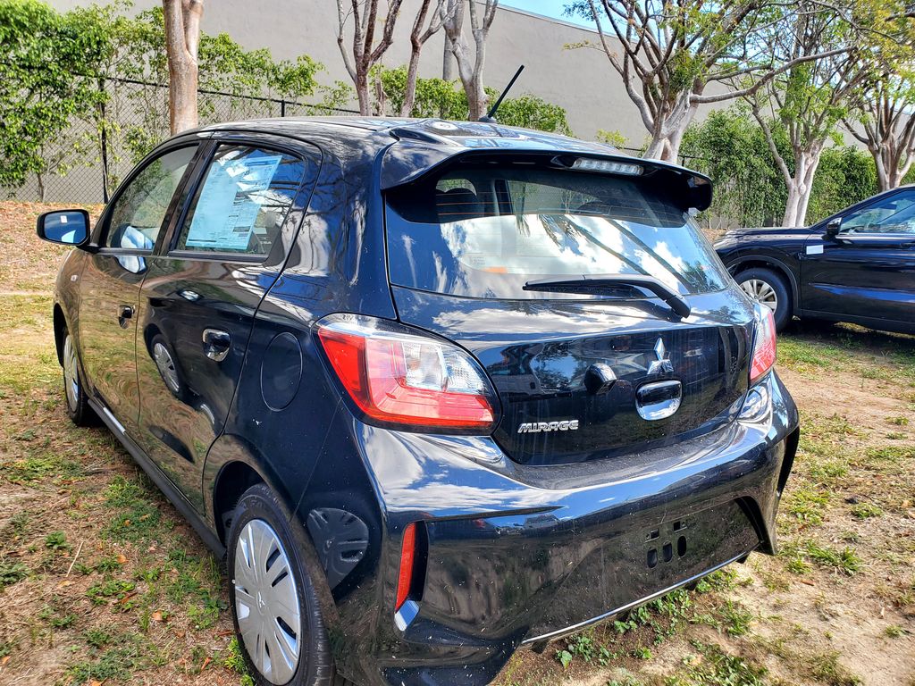 2024 Mitsubishi Mirage ES photo 3