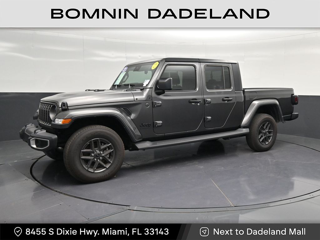 2025 Jeep Gladiator