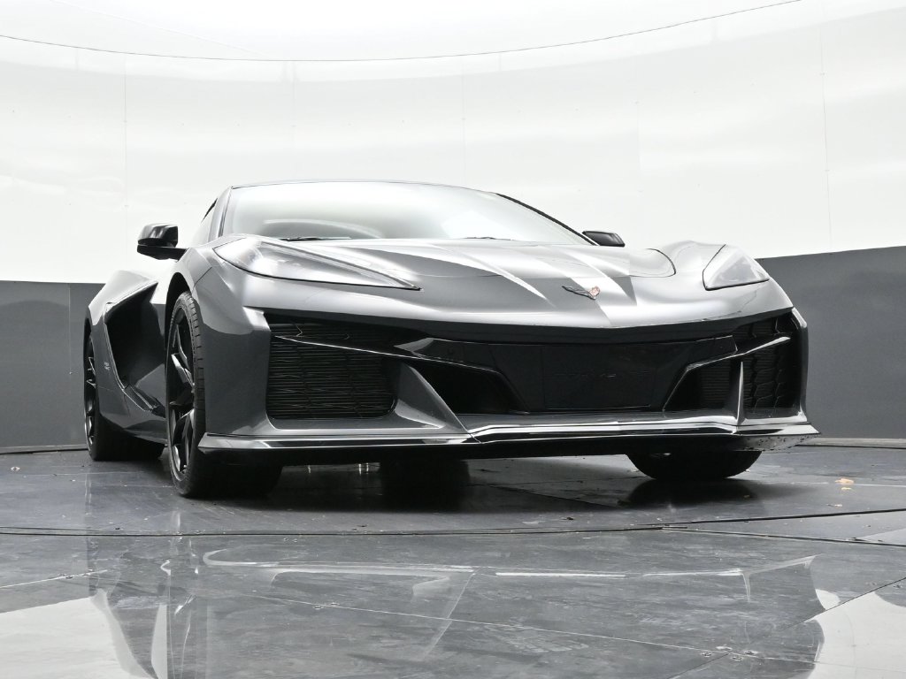 2027 Chevrolet Corvette 2LT - Photo 27