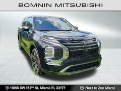 2025 Mitsubishi Outlander SE SUV