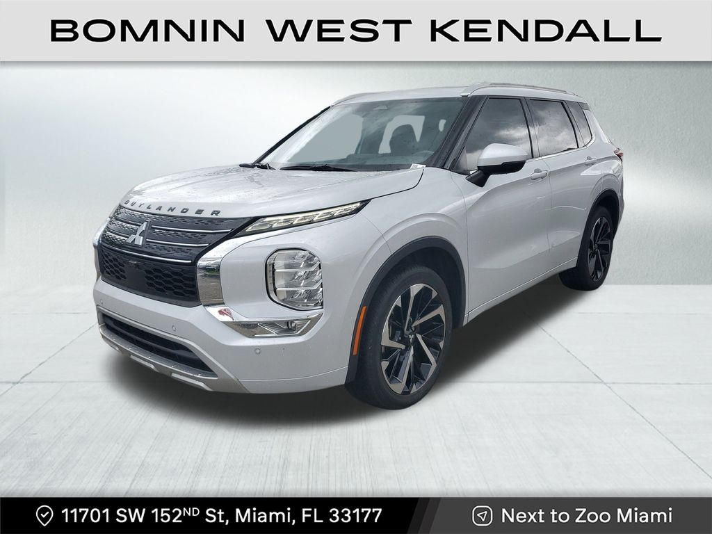 2022 Mitsubishi Outlander SEL photo 2