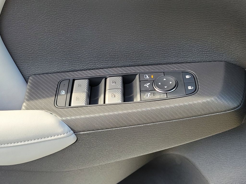 2026 Mitsubishi Outlander SE - Photo 25