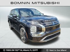 2025 Mitsubishi Outlander SE SUV