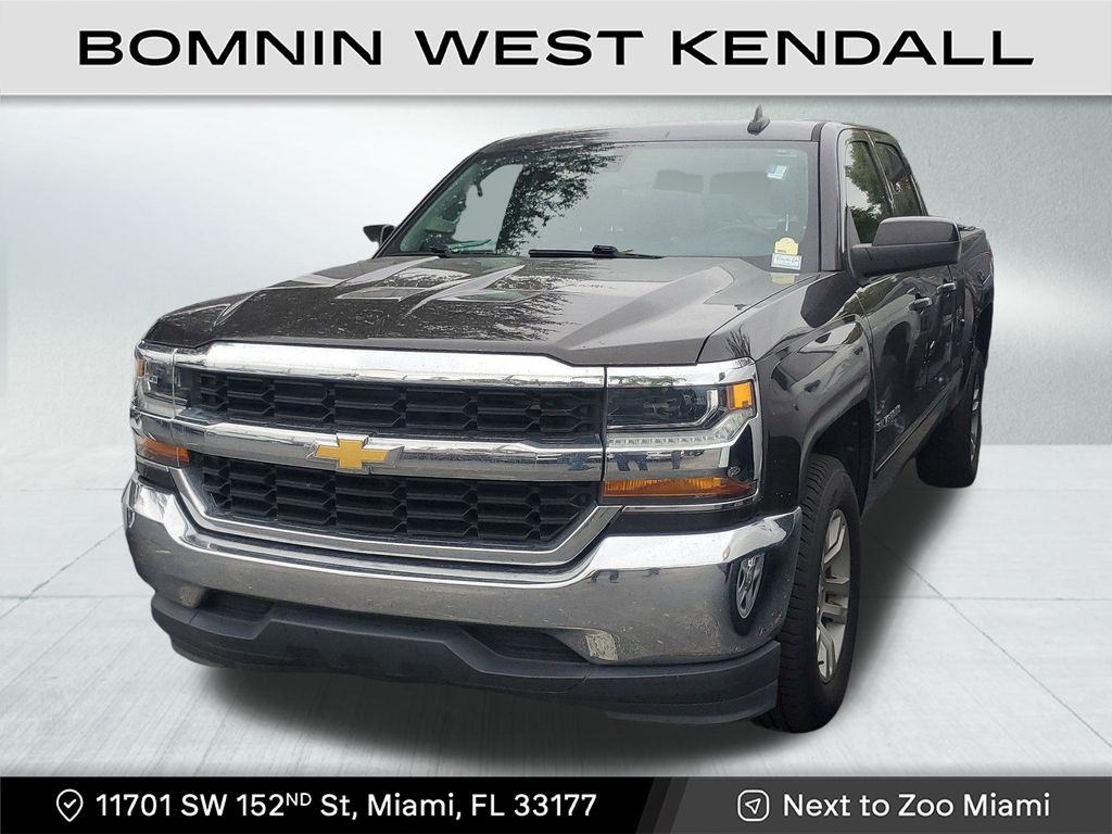 Image 2 of 2018 Chevrolet Silverado 1500 LT w/1LT Truck Double Cab