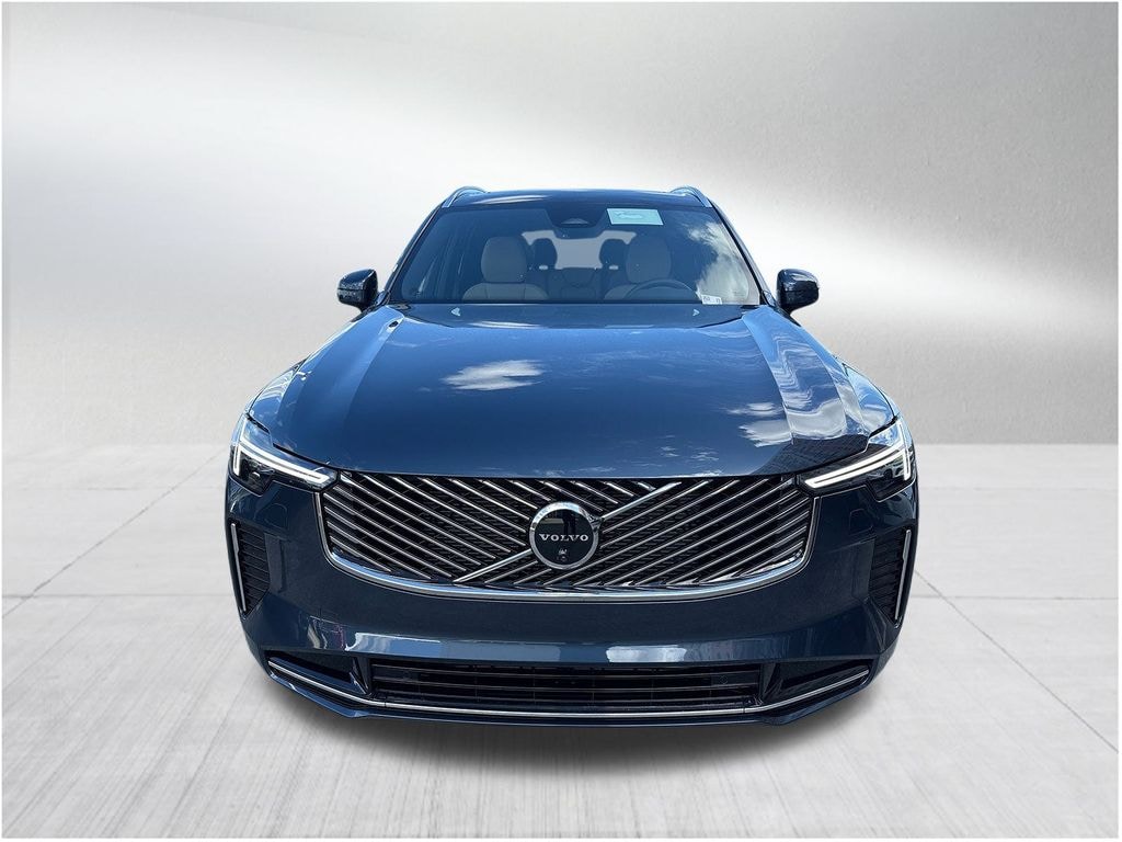 New 2026 Volvo XC90 B6 Plus 7-Seater SUV