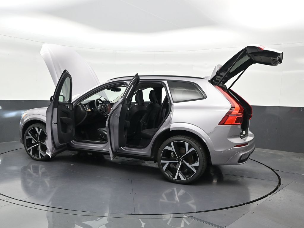 2026 Volvo XC60 Ultra - Photo 32