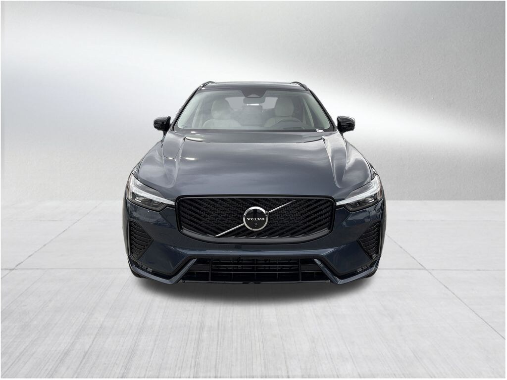 New 2026 Volvo XC60 B5 Ultra SUV