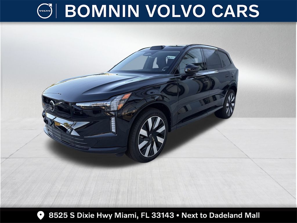 2025 Volvo EX90 Plus's photo