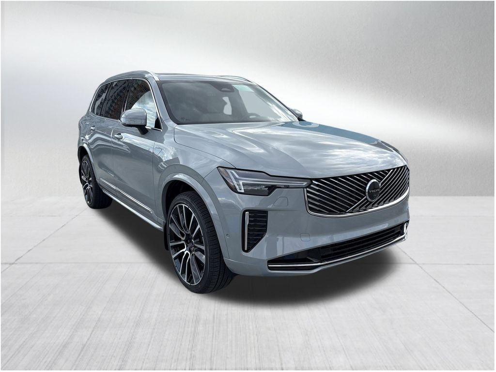 New 2026 Volvo XC90 B6 Plus 7-Seater SUV