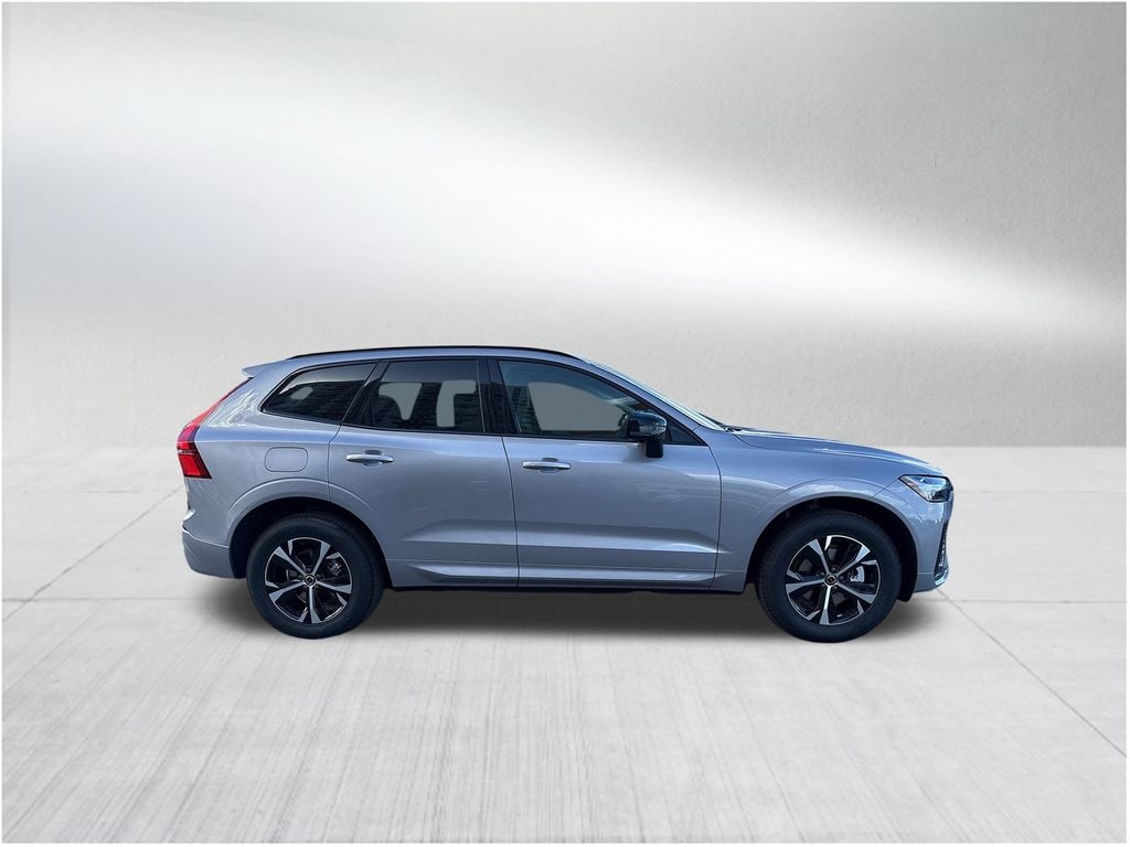 New 2026 Volvo XC60 B5 Core SUV