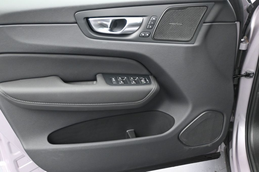 2026 Volvo XC60 Ultra - Photo 10