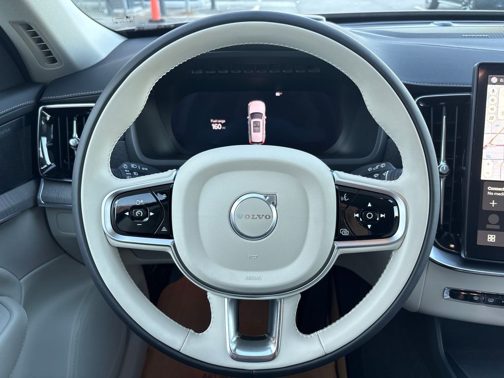 2026 Volvo XC90 Ultra - Photo 10